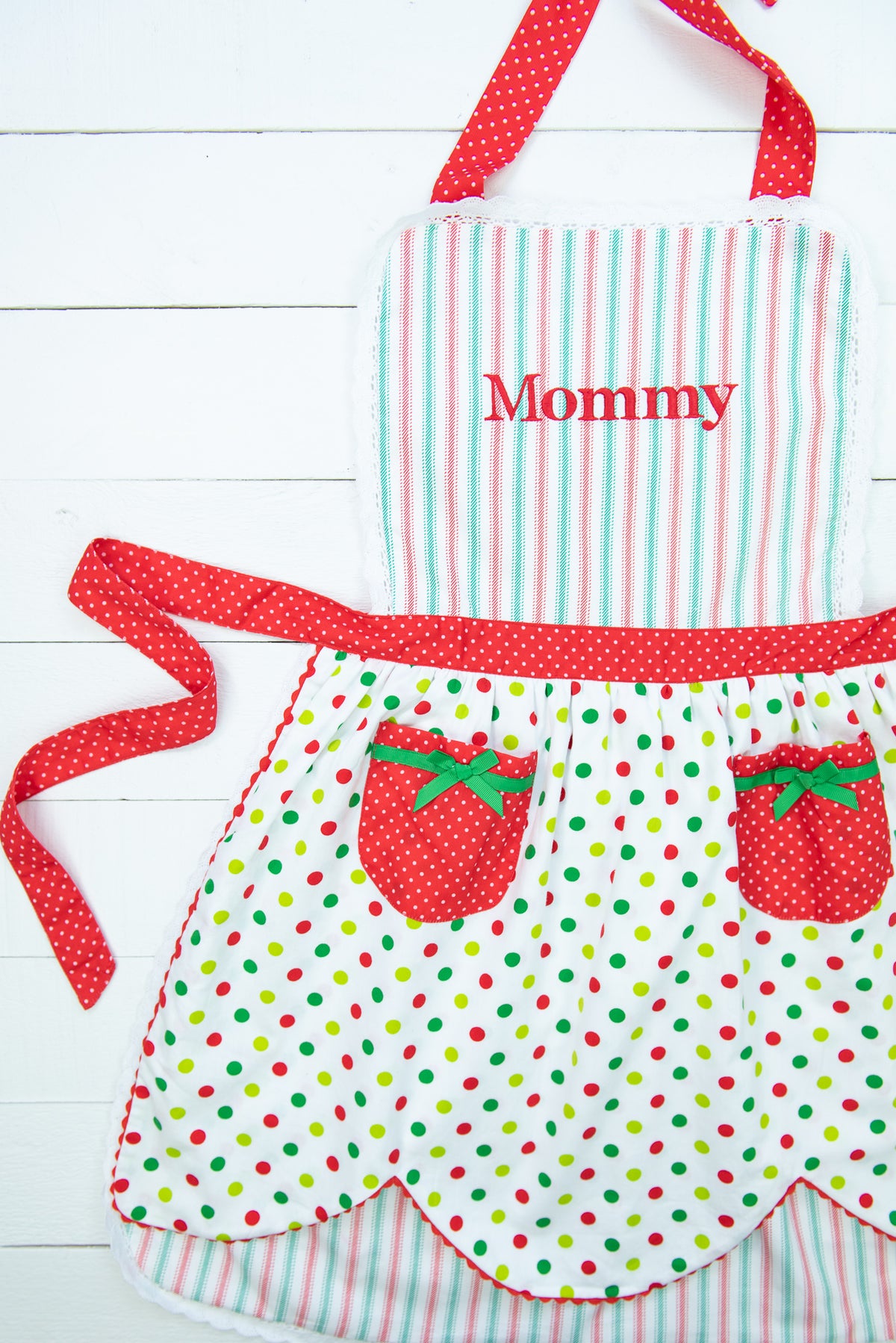 Mom's Holiday Apron