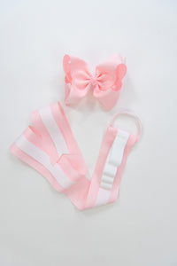 White & Pink Loop Bow Holder With Wearable Bow